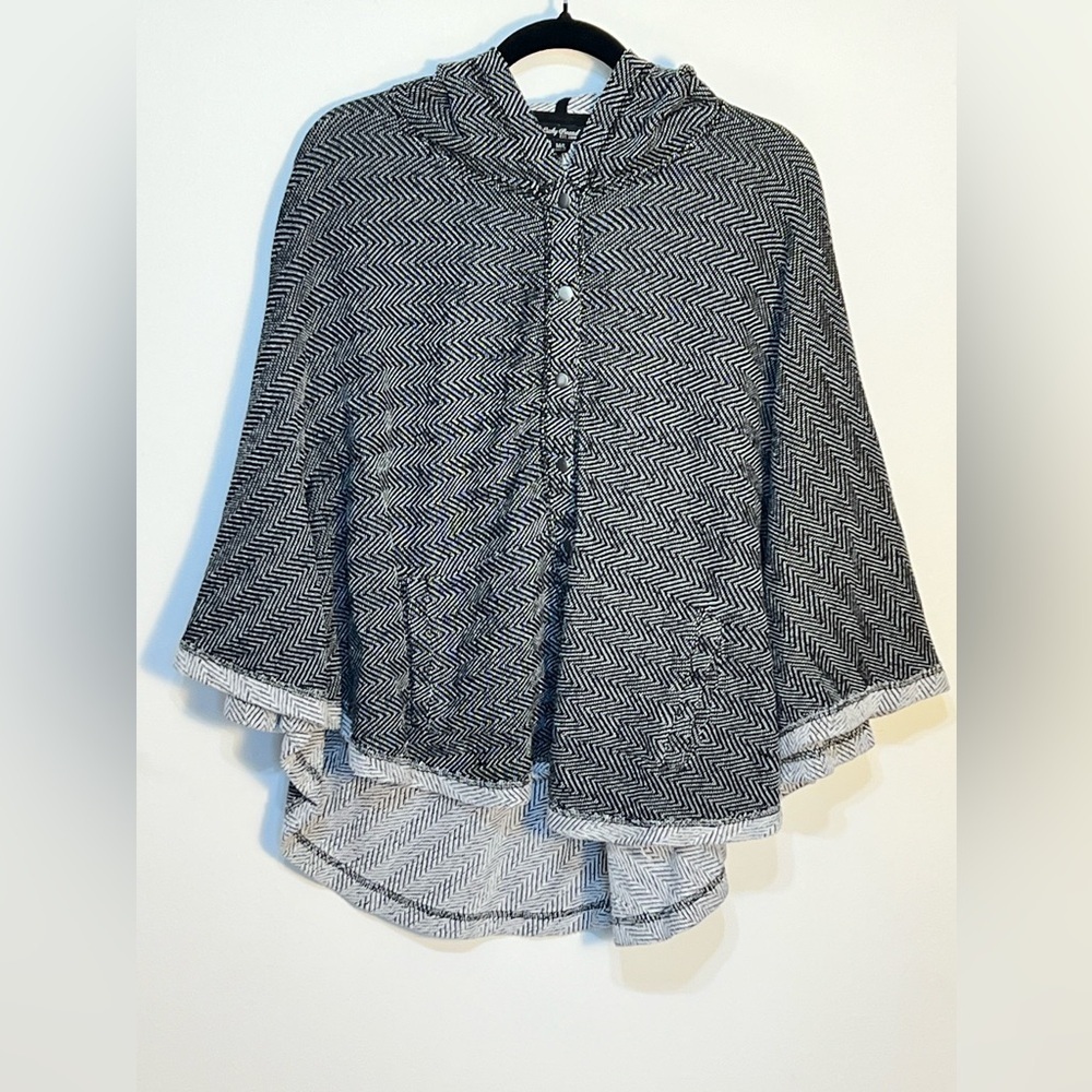 Lucky Brand Chevron Southwestern Knit Poncho Size M/L